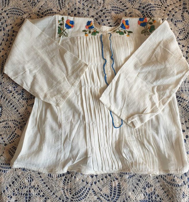 Ризи от народна носия - 2 броя