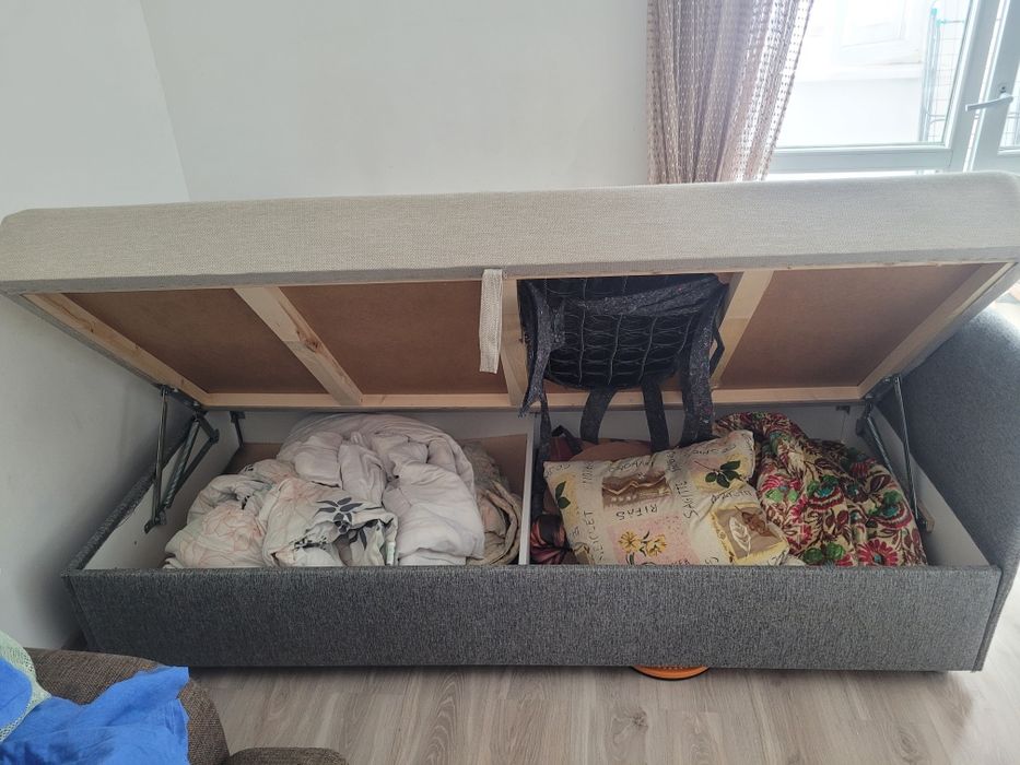 Продам диван с нишей хранения вещей