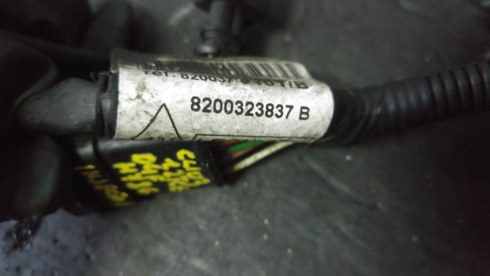 instalatie electrica injectoare 1.2 b tce d4fh786 renault clio 3  dupa 2007 8200323837b