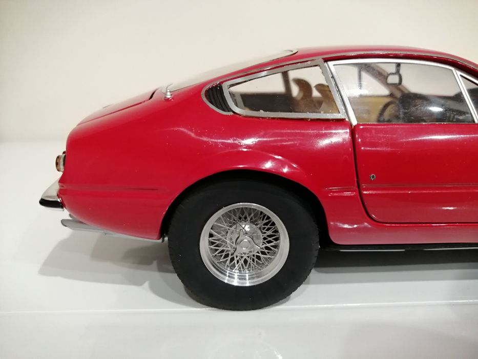 Ferrari Daytona 365 GTB4, HotWheels Elite 1:18