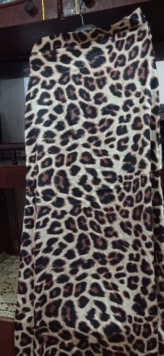 Ayollar uchun tiger yubka