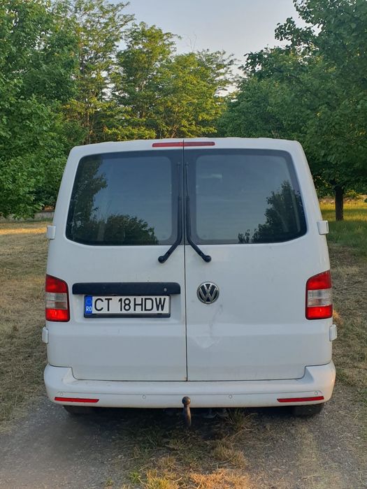 VOLKSWAGEN Multivan 2015 — imagine 4