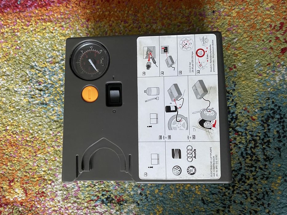 Compresoare Auto Kit Pana Umflat Roti + Solutie Pana NOI