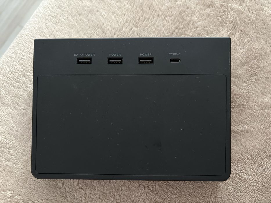 Vand depozitare pt consola centrala pt Tesla Model 3 compatibil cu modele pana la 2020 inclusiv