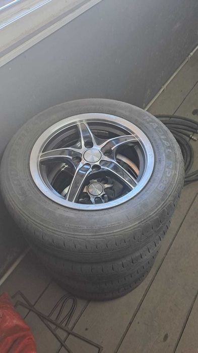 Продам колеса R14