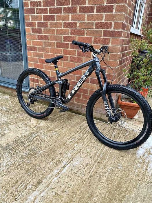 Велосипед Trek Remedy 8 RockShox Lyrik 29 М