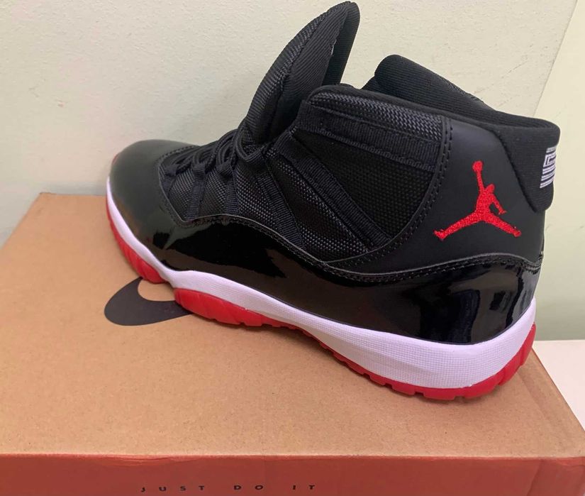 Мъжки маратонки Nike Air Jordan 11 Retro   44 номер
