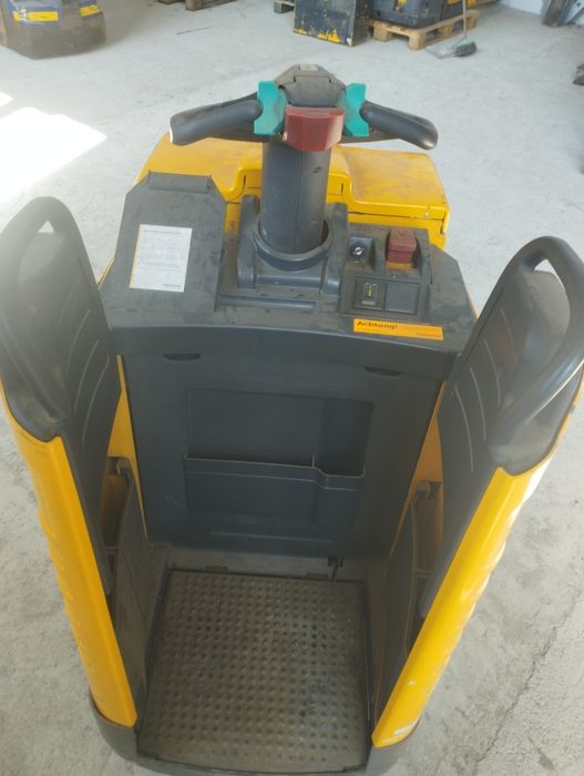 Liza electrica jungheinrich ere 225