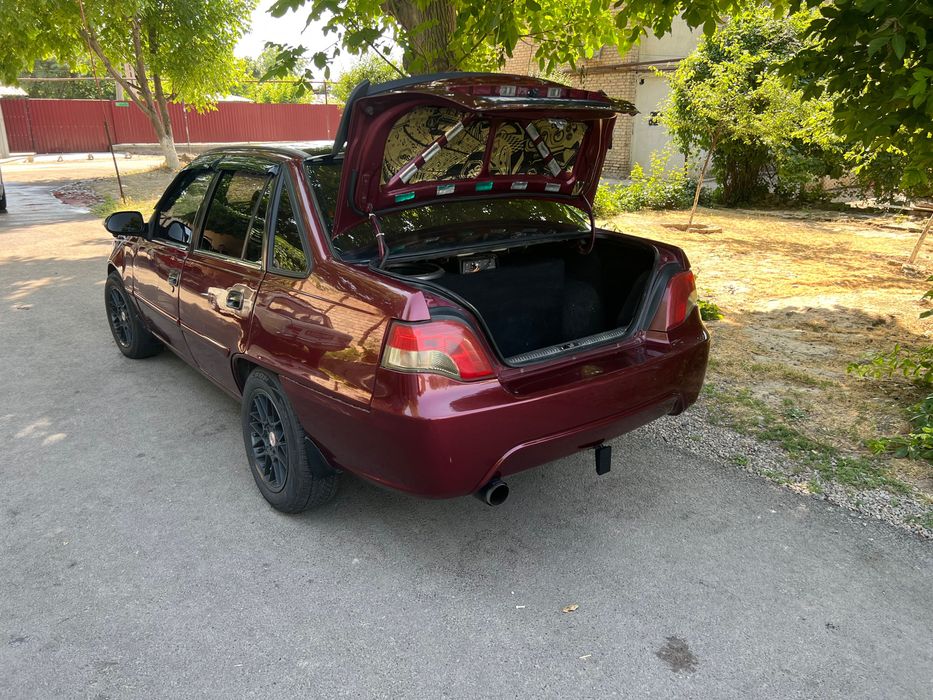 Нексия 2 в хорошем состоянии