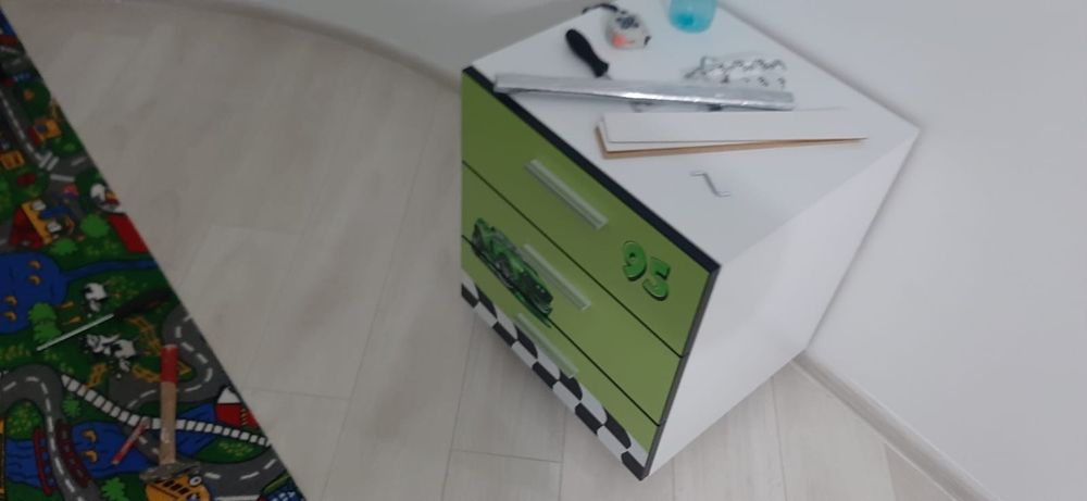 De vânzare, mobilier camera băiețel.