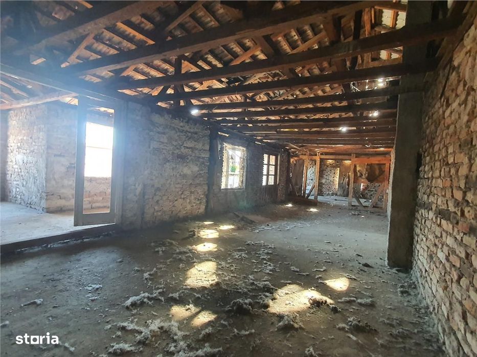 Braytim, Posibilitate De Investitie, Casa De Renovat, P+1E+Pod, 2 Balc