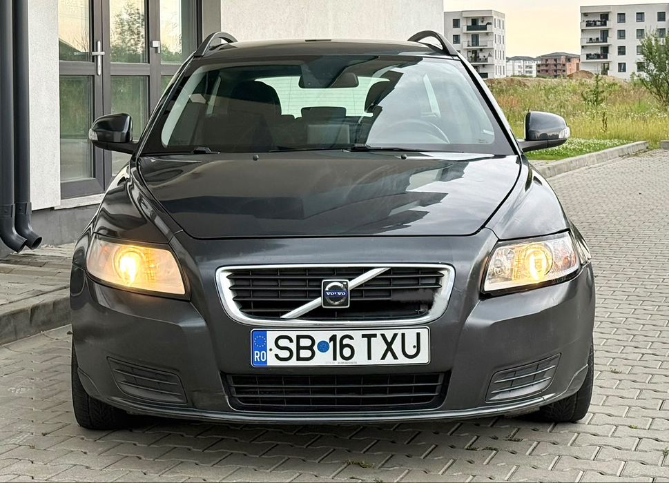 Volvo V50 D în stare impecabilă
