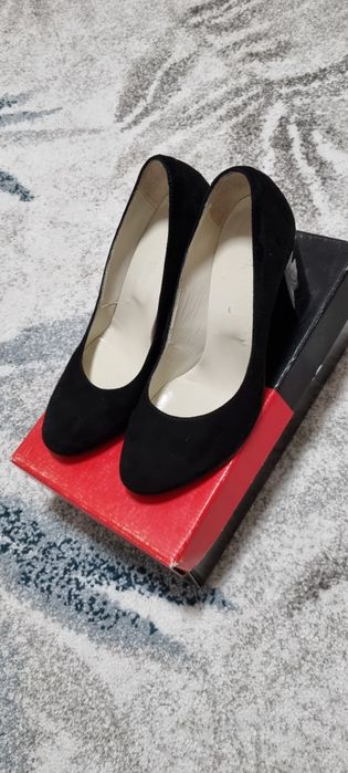 Pantofi  piele naturala 38-39