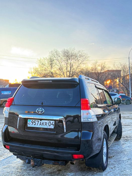 Toyota land cruiser prado