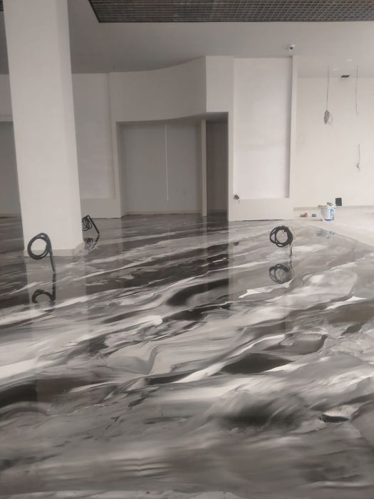 Эпоксидные полы с разводами