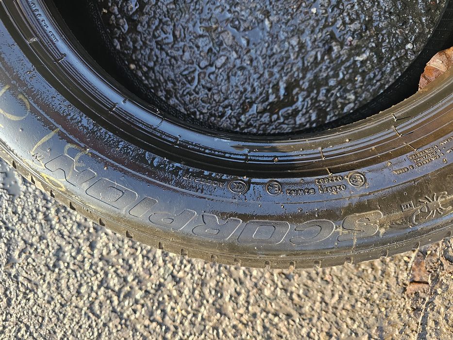 1x235 55 18 vara pirelli