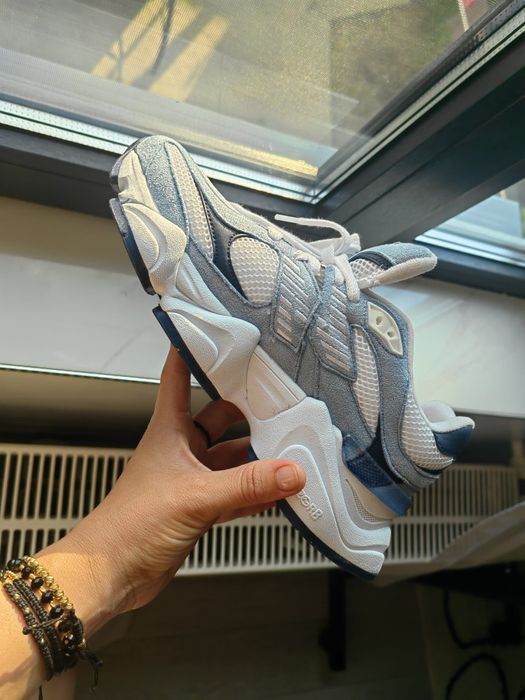 VÂND New Balance 9060 din Piele naturală