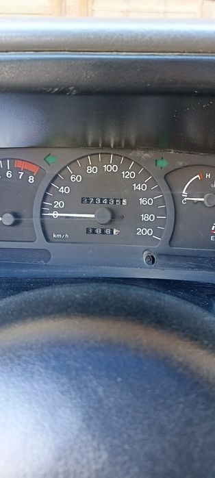 Nexia 1. 1,5 mayor. yili 2006