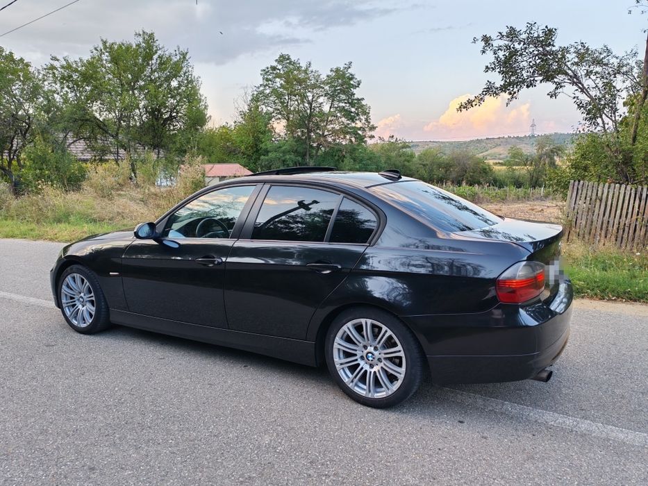 Vând bmw e 90 320D
