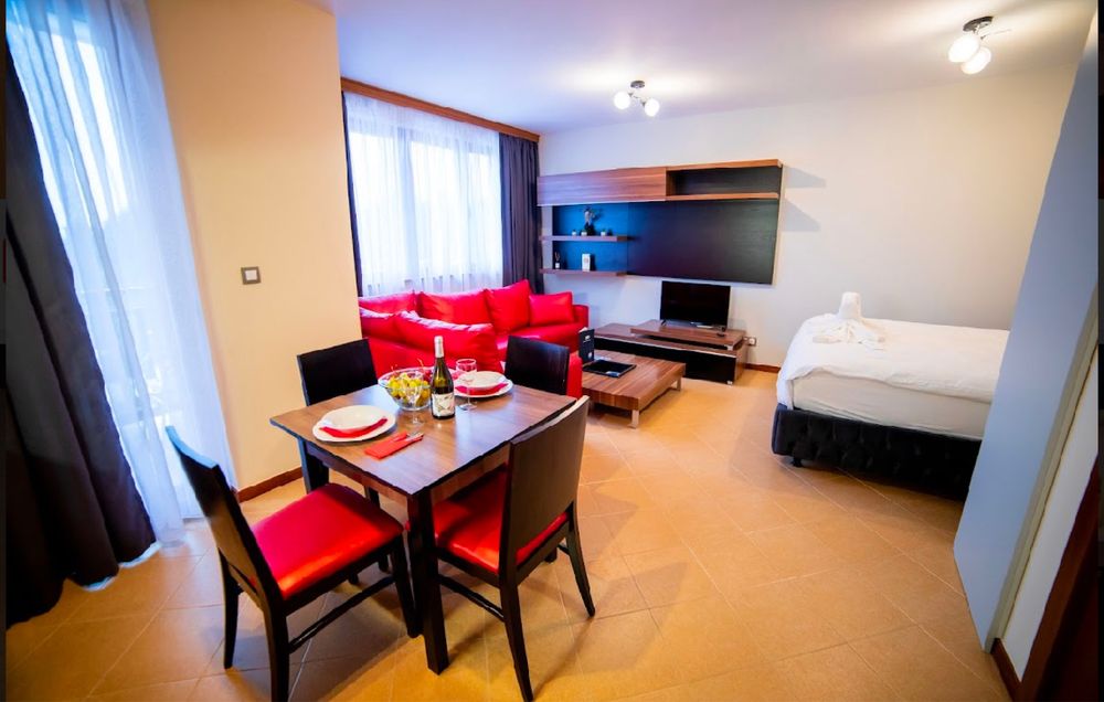 Дава се под наем Едностаен апартамент в Разлог - 50 кв.м за 6295.95 € - Снимка #2