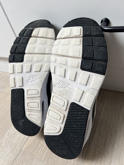 Дамски/детски маратонски Nike Air Max SC 35.5