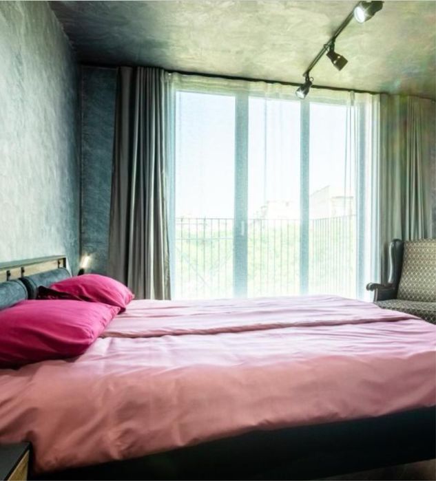 Продава се Тристаен апартамент в Варна, ВИНС - 108 кв.м за 3982 €/кв.м - Снимка #9