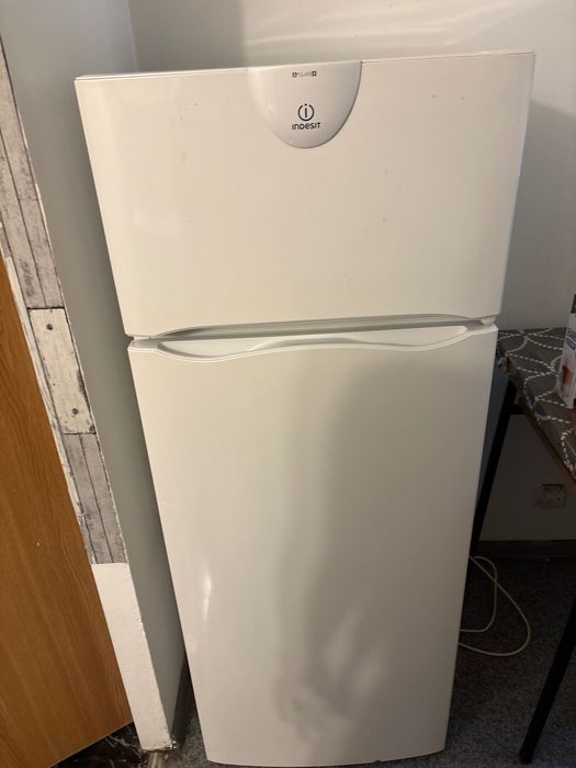 Frigider Indesit