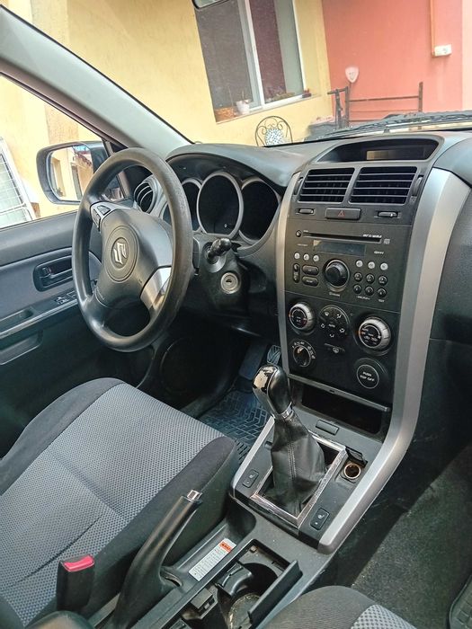 vand suzuki grand vitara