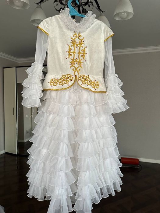 Национальное платье с саукеле