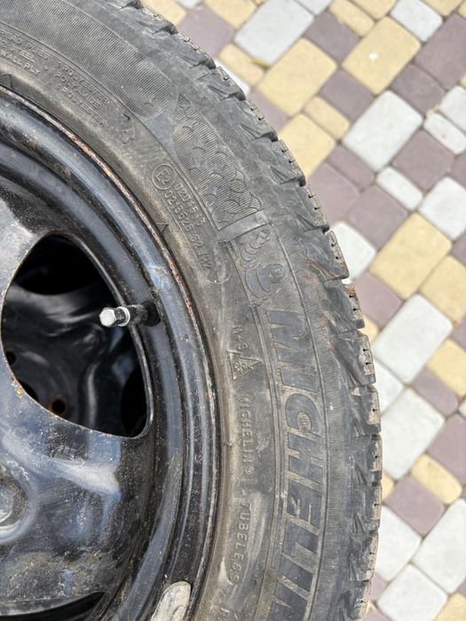 Продам колеса с диском.