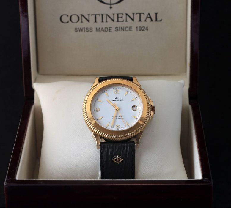 Швейцарски часовник Continental