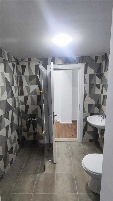 Дава се под наем Тристаен апартамент в Пловдив, Тракия - 81 кв.м за 341.7 € - Снимка #6