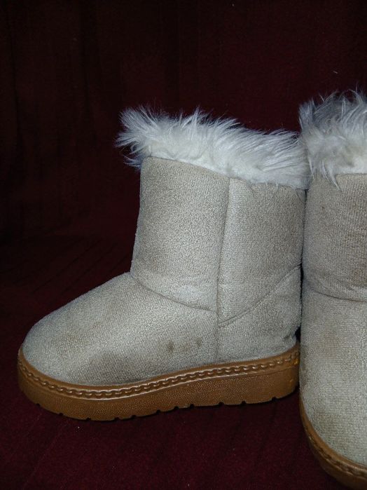 Из США, разная  брендовая детская обувь, для принцесс !