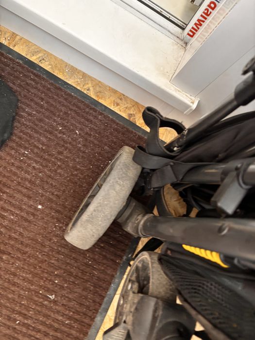 продам Коляску бу, находу