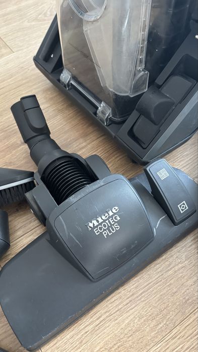 Aspirator fara sac Miele Blizzard CX1 PowerLine