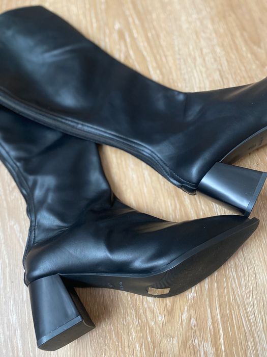 Черни дамски ботуши