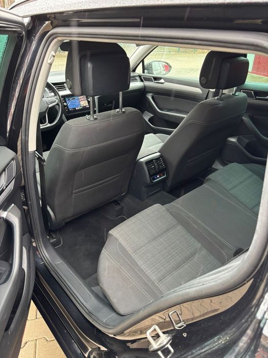 Volkswagen Passat 2022