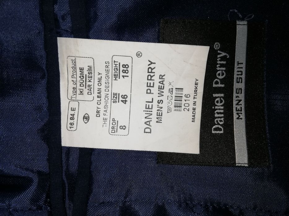 Продам костюм...