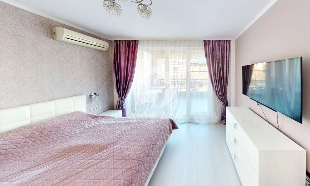 Продава се Двустаен апартамент в Поморие - 142 кв.м за 1074 €/кв.м - Снимка #9