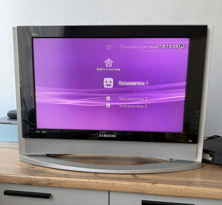 Телевизор Samsung полностью рабочий