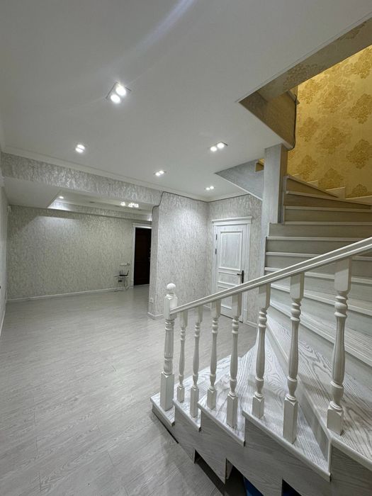 Чиланзар Ориентир : ЖК Мурад Беилдинг 5- квартил метро Новза