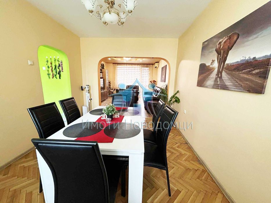 Продава се Четиристаен апартамент в Шумен, Гривица - 97 кв.м за 1794 €/кв.м - Снимка #2
