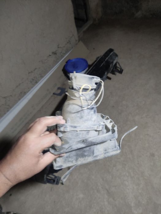 БМВ е34 бампер туманка