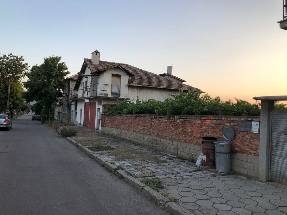 Продава се Промишлена сграда в Павликени - 400 кв.м за 109 €/кв.м - Снимка #2