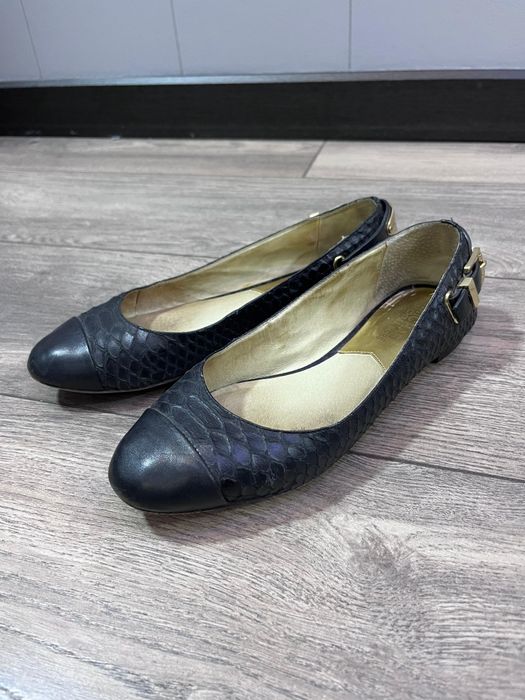 Обувь отличного качества и бренда