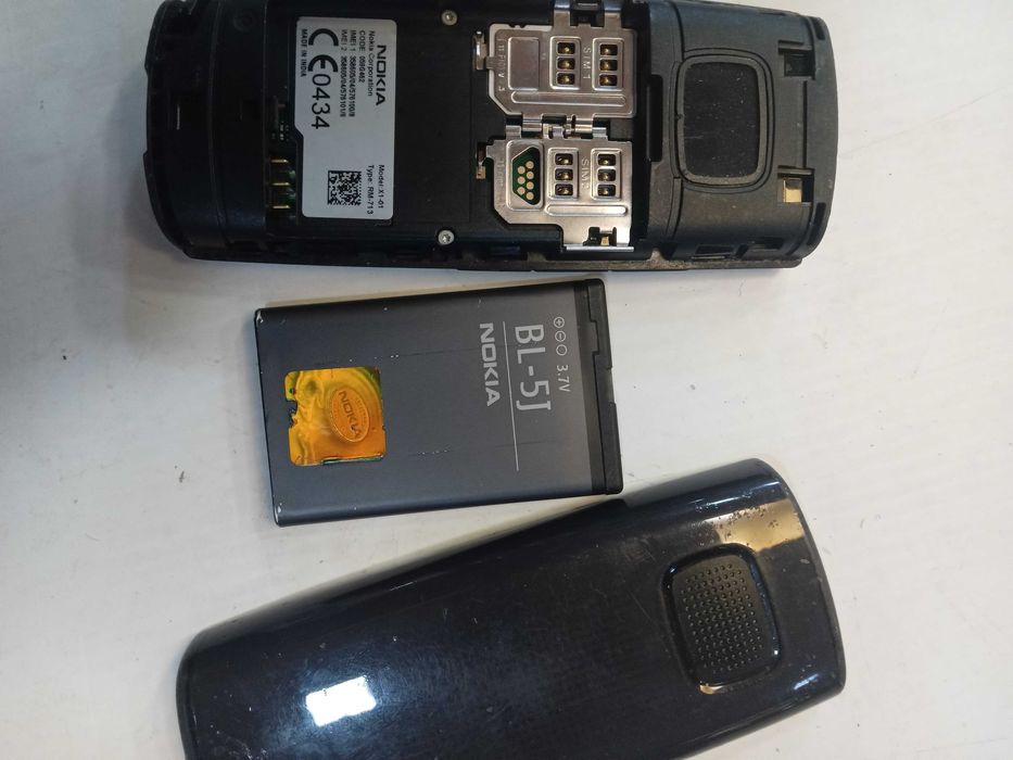 Телефон Nokia  x1 / 35 лв.с две карти