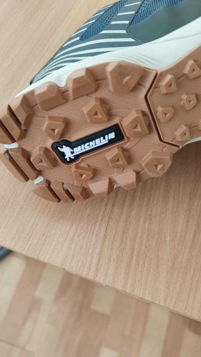 Дамски маратонки VIKING 41