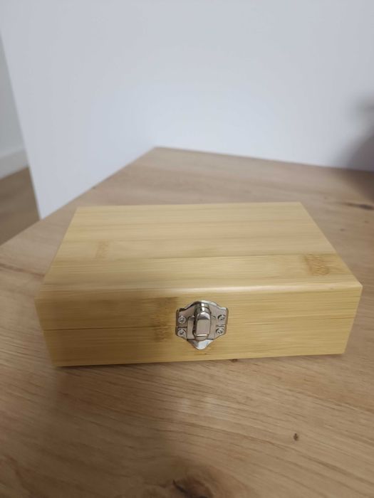 Set vin in cutie de bambus, otel inoxidabil, Everestus, AV11, natur