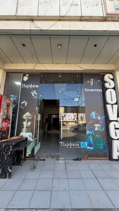 Нотурар жой ижарага берилади. Семурғ орқасида жойлашган