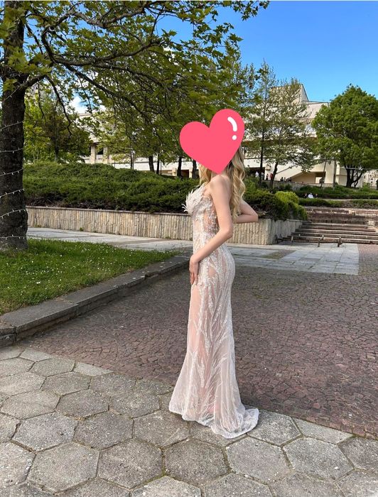 Абитюрентска рокля размер хс-Pembe Kenan